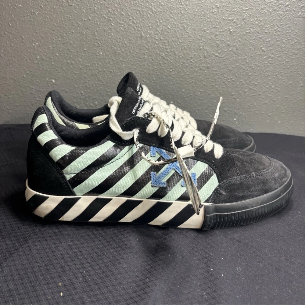 Size 11 - Off-White Vulc Sneaker Low Black Green - Picture 4 of 15